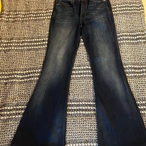 EXPRESS Women’s Size 4R, Bell Flare Dark Wash Jeans never worn!